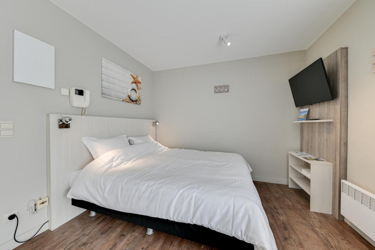 Holiday Suites De Haan Exterior photo